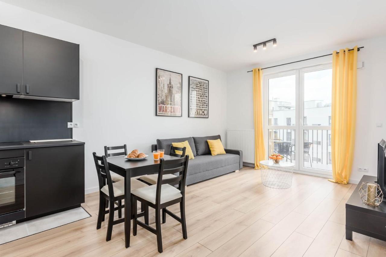 Chill Airport Appartement Warschau